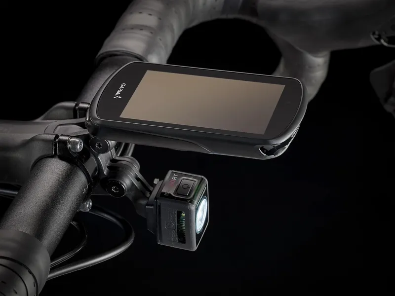 Trek Domane Al 5 Road Bike in Lithium Grey Crimson-3